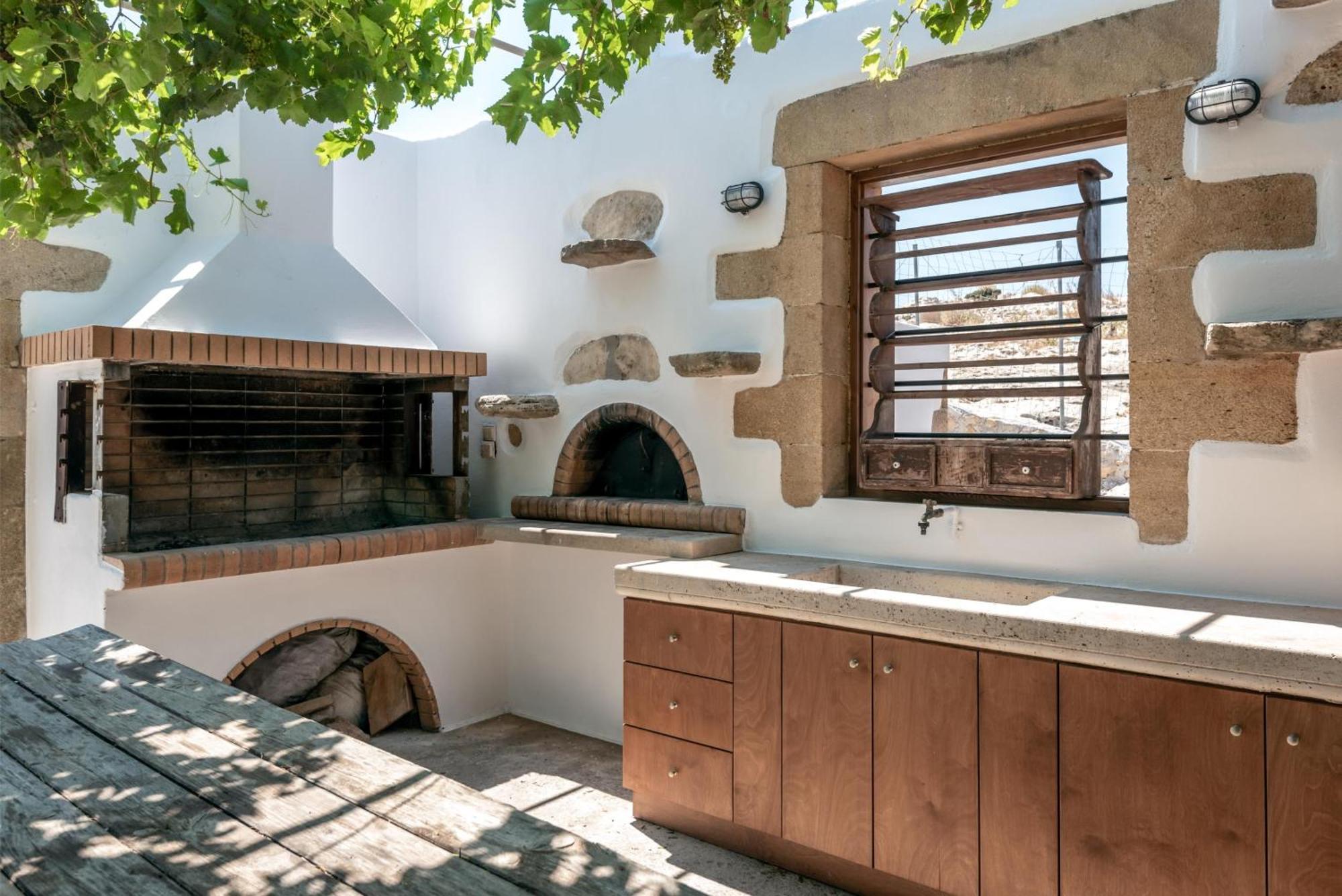 Villa Froudi Near Falaserna Beach キサモス エクステリア 写真