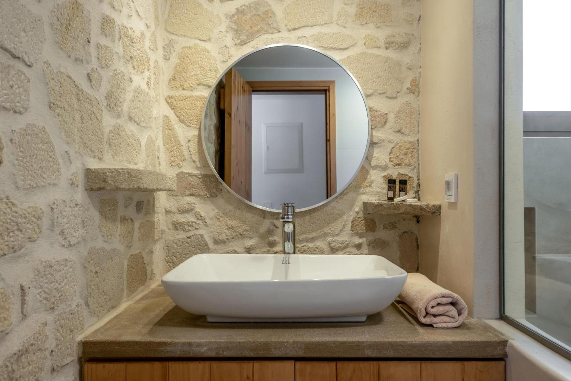Villa Froudi Near Falaserna Beach キサモス エクステリア 写真
